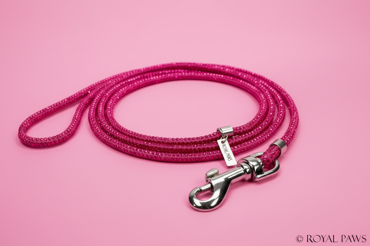 Royal Paws – Pink Crystal Show Leash clean
